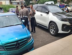 Viral Dua Mobil Gunakan Pelat Kembar, Polres Cimahi Beri Sanksi