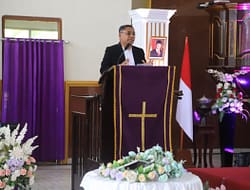 Hadiri Sidang Klasis Pulau Ambon, Lekransy : Gereja Adalah Mitra Pemerintah