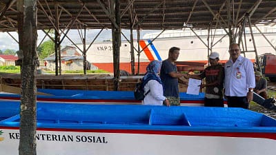 Perahu Bantuan Kemensos RI