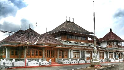 Paseban Tri Panca Tunggal: Ruh Sunda yang Bernaung di Cigugur