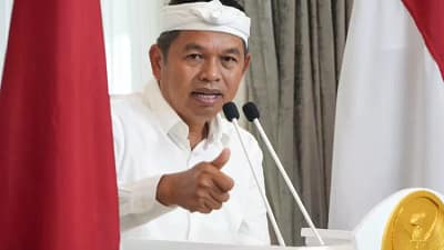 Gubernur Jabar Izinkan Anak Tak Punya KK Tetap Sekolah, Kebijakan Baru Dikeluarkan