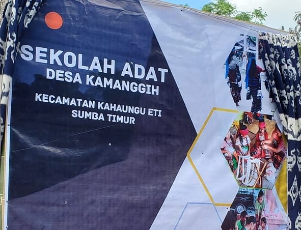 Sekolah Adat di Sumba TImur - Wiyata Mandala Satria Praja - Kepemimpinan Berbasis Kearifan Lokal