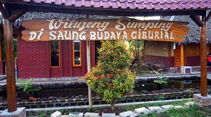 Ciburial: Merawat Tradisi dengan Hati di Kaki Gunung Papandayan