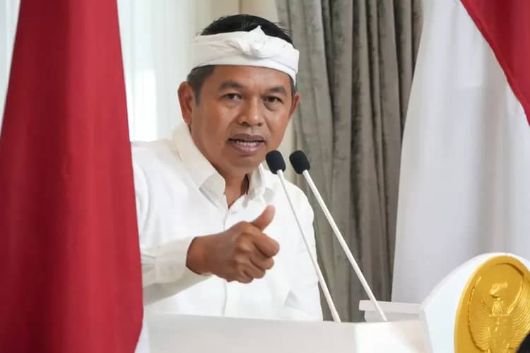 Gubernur Jabar Izinkan Anak Tak Punya KK Tetap Sekolah, Kebijakan Baru Dikeluarkan
